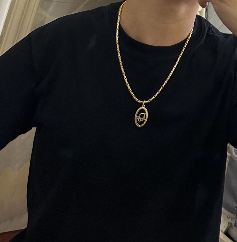 chr1st1an D10r necklaces